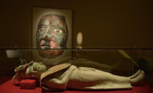 Los ritos funerarios y la muerte del Tlatoani en el México antiguo.