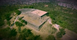 Milenaria pirámide 'Teotihuacana' oculta de bajo la crucifixión de Jesús en Iztapalapa
