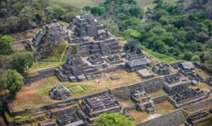 piramide de Toniná Chiapas México